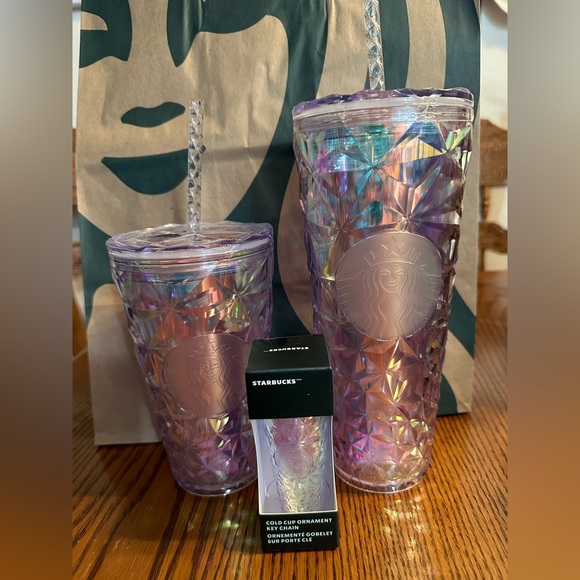 Starbucks Holiday Christmas 2023 Clear Diamond Prism Cold Cup Tumbler